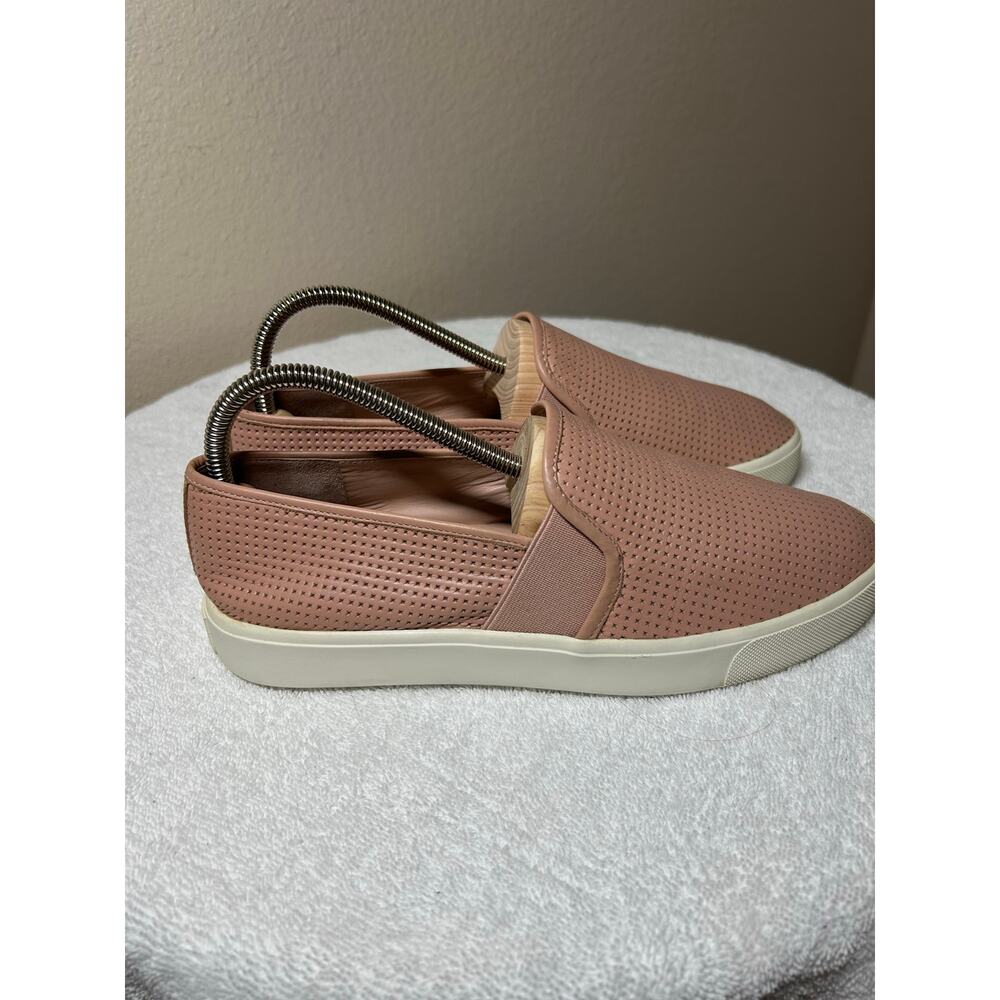 Vince Perforated Leather Blair Pink Sneaker Size 6.5 - Picture 4 of 11
